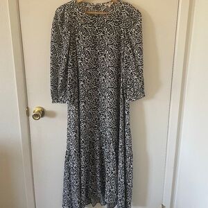 ALI GOLDEN Silk Peasant Dress XS in Black / White Print